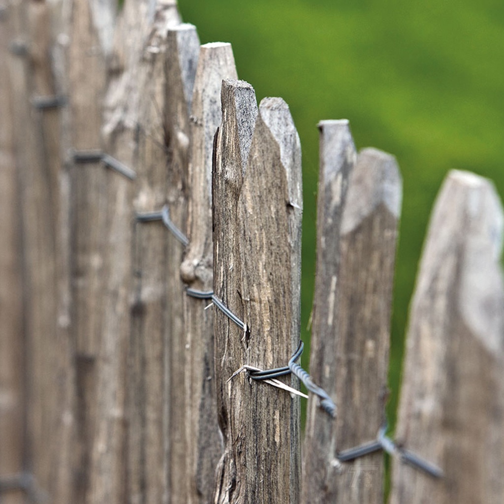 tuindeco:https://tuindeco.com/media/a7/64/5d/1733995871/675aad5fce077-c8a3fd72c4712ff5dabab32e7314d94f1e3c8d61_grpitm_tdi_v01_chestnut_fence_2wires_75mm_F_v01_0_202112.jpg