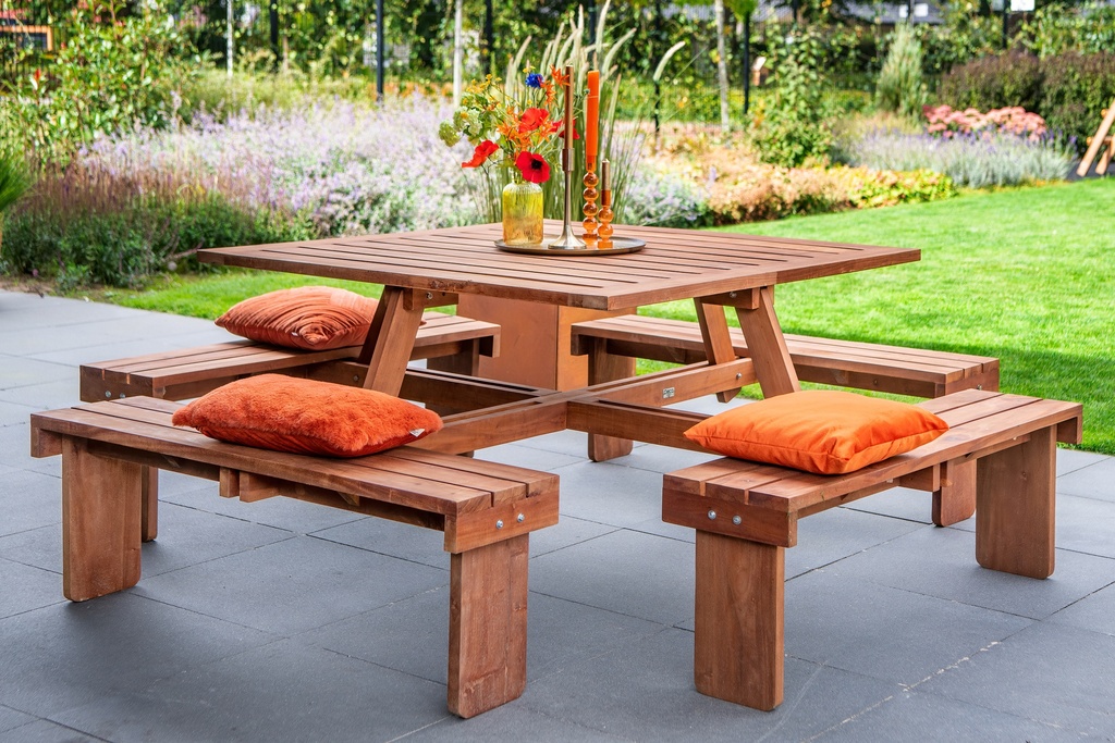 [HK001684] Hardhouten picknicktafel vierkant Premium